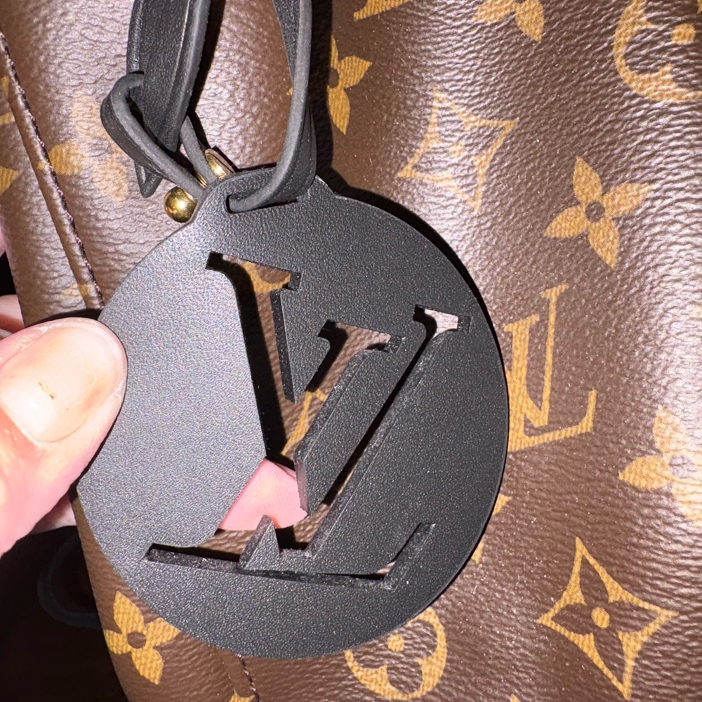 LOUIS VUITTON
Montsouris NM Monogram Canvas Leather Backpack Black - Picture 6 of 10